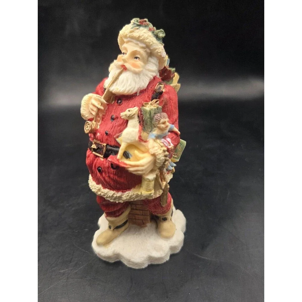 Vintage The International Santa Claus Collection United States Figurine